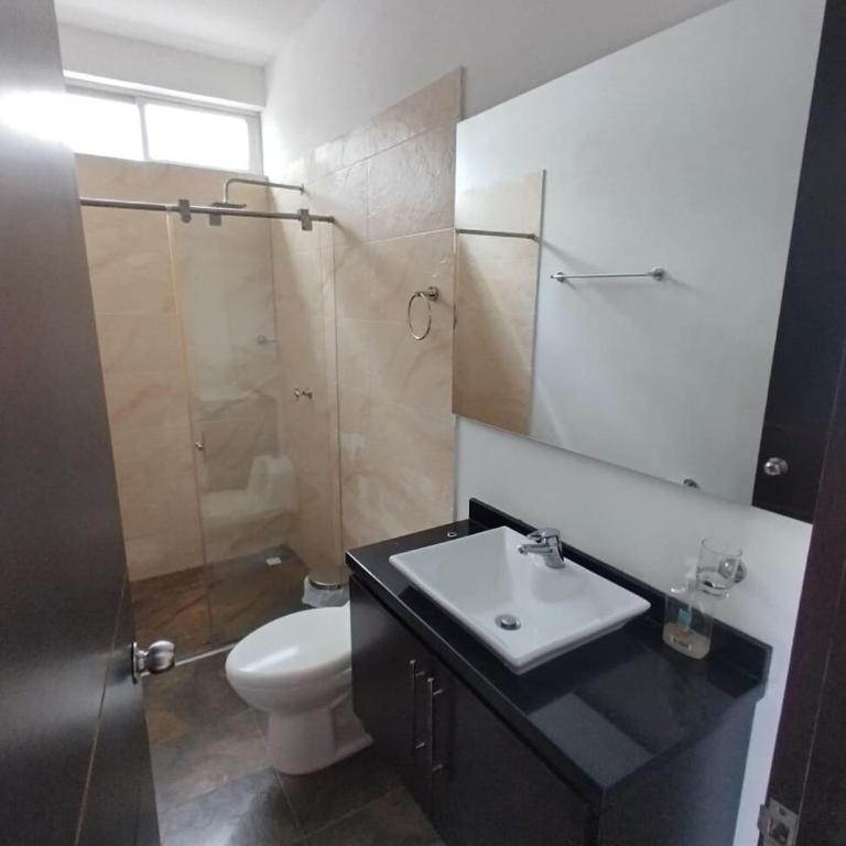 Hermosa casa en Girardot - Casa de 5 dormitorios - 17