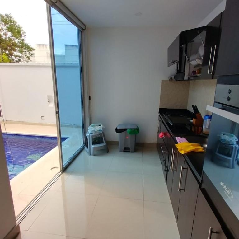 Hermosa casa en Girardot - Casa de 5 dormitorios - 26