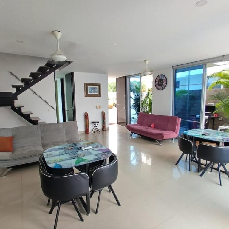 Hermosa casa en Girardot - Casa de 5 dormitorios - 33