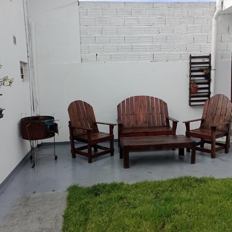 Casa parrilla patio estacionamiento - Casa con 1 dormitorio - 23
