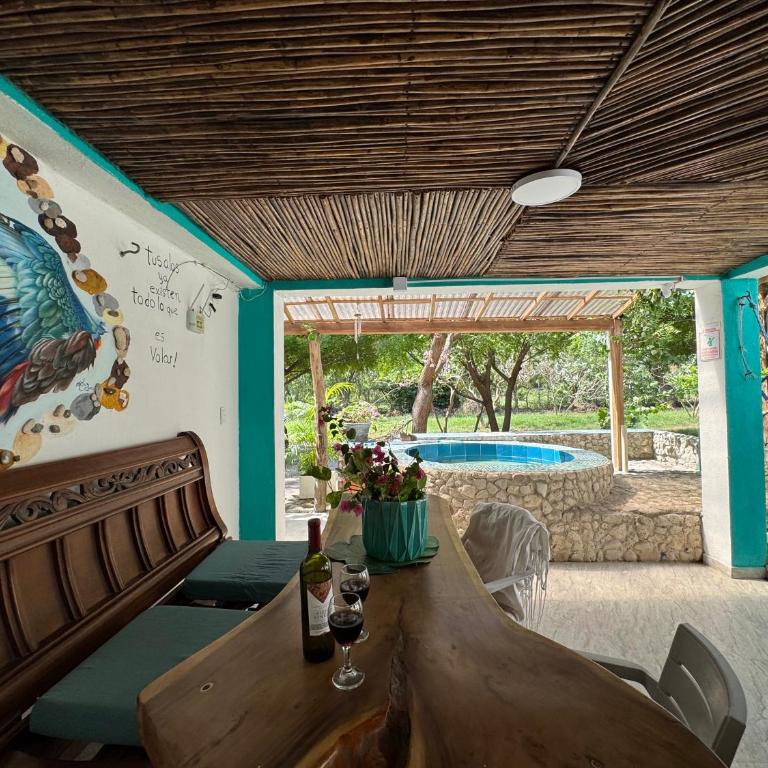 Cabaña privada con Jacuzzi a solo un minuto de la playa - One-Bedroom House - 11
