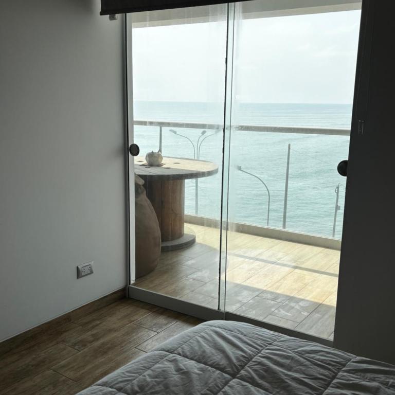 Departamento en Punta Hermosa frente al mar - Two-Bedroom Apartment - 4