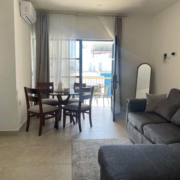 Casa DOS21 Boutique Apartments Playa Sur - One-Bedroom House - 34