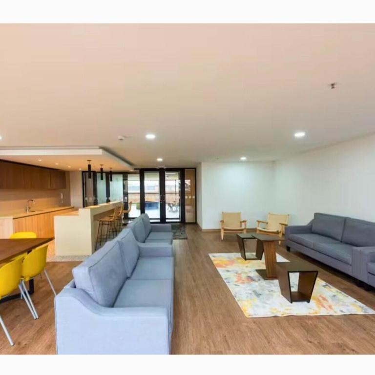 Oasis in Zona T with 2 Queen Beds, Pool, Sauna & Gym - Apartamento Superior con balcón - 45