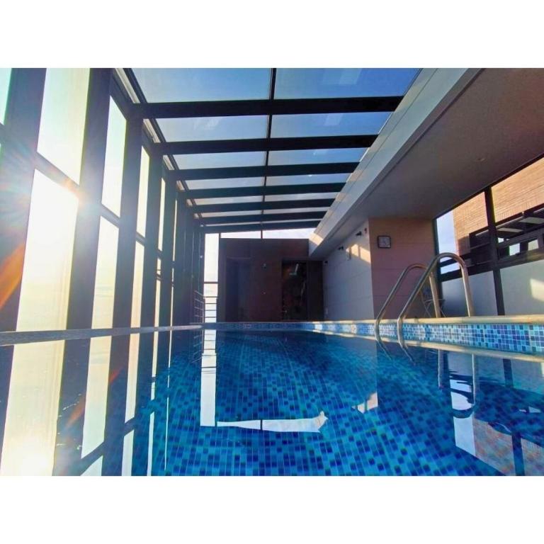 Oasis in Zona T with 2 Queen Beds, Pool, Sauna & Gym - Apartamento Superior con balcón - 3