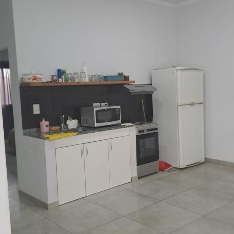 Alquiler en Cañuelas - One-Bedroom House - 19