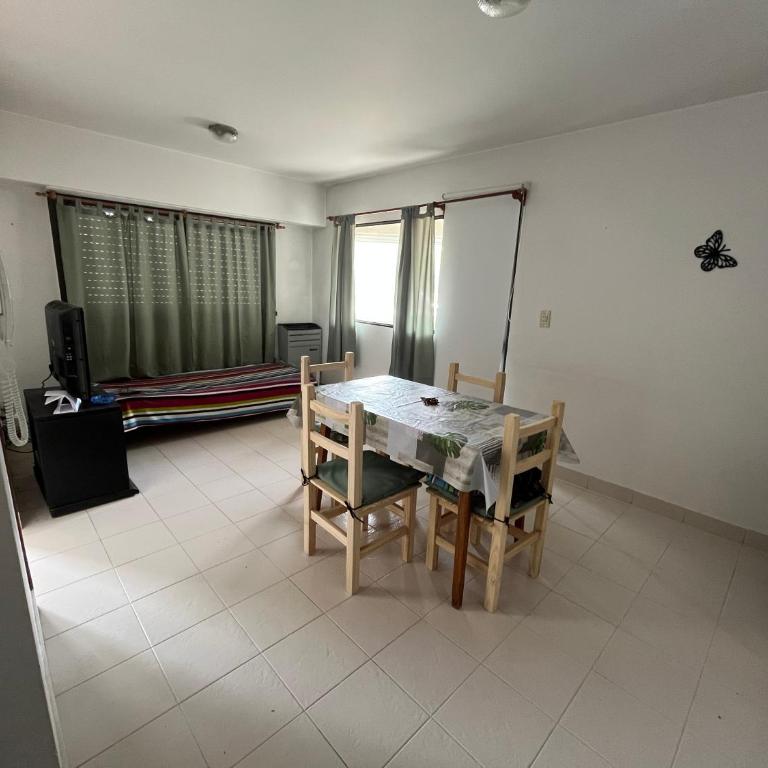 Eterna - One-Bedroom Apartment - 1