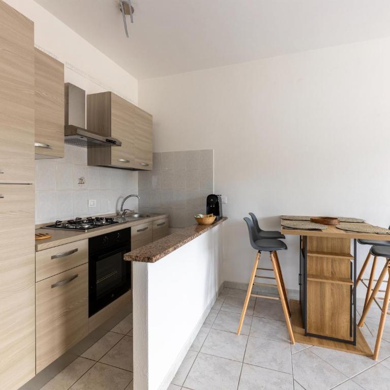 Apartment with air conditioning and terrazzo - Appartamento con 2 Camere da Letto - 12