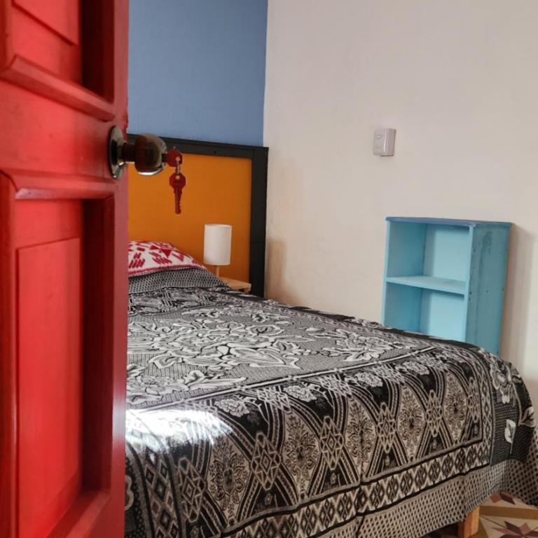 Embajada Inn - Small Double Room - 2