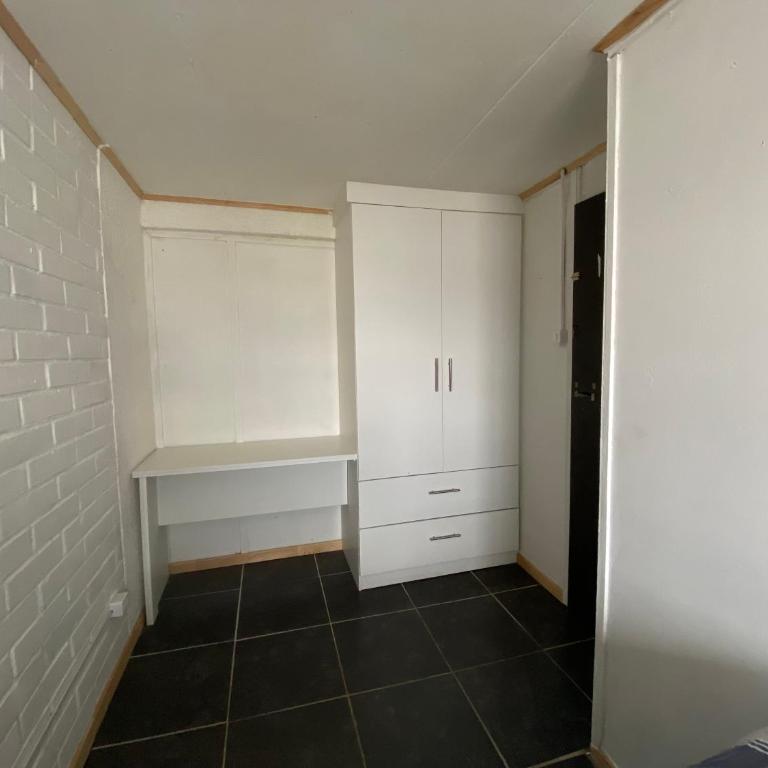 Departamento en Puerto Montt - Three-Bedroom Apartment - 2