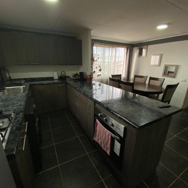 Departamento en Puerto Montt - Three-Bedroom Apartment - 5