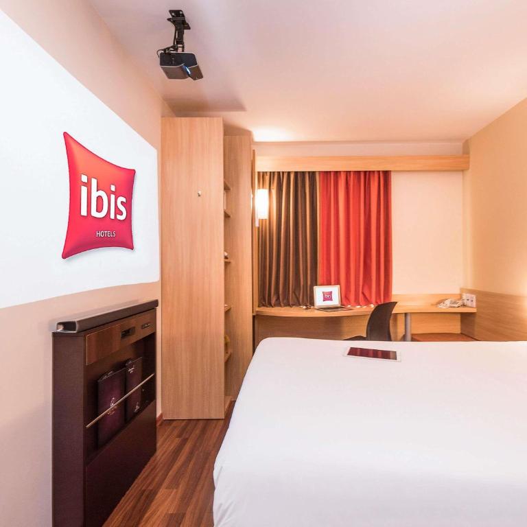 ibis Santiago Las Condes - Habitación Superior Plug & Play con cama grande - 3