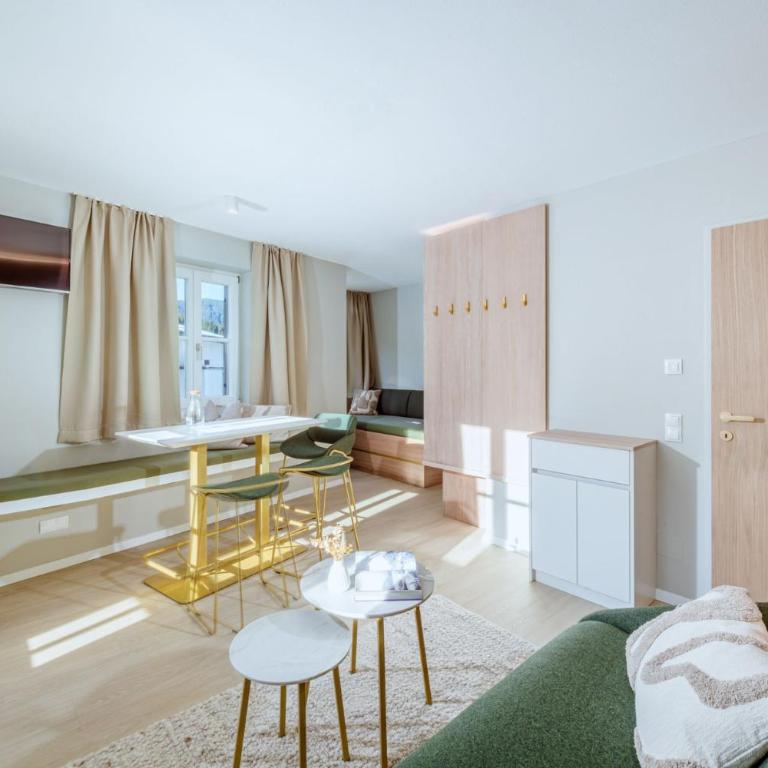 Crystls Aparthotel - Apartment Saphir - 8