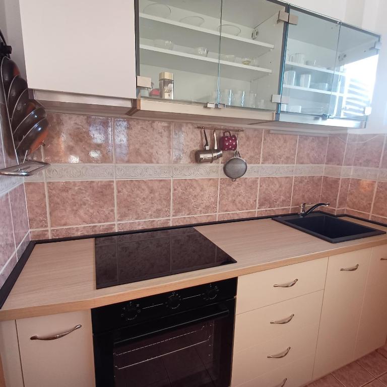 Sea breeze Budva - Apartman sa 1 Spavaćom Sobom - 2