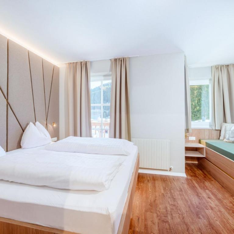 Crystls Aparthotel - Apartment Opal - 2
