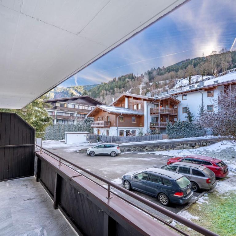 Luxury Apartment - Alpine Essence Kaprun - One-Bedroom Apartment - 22