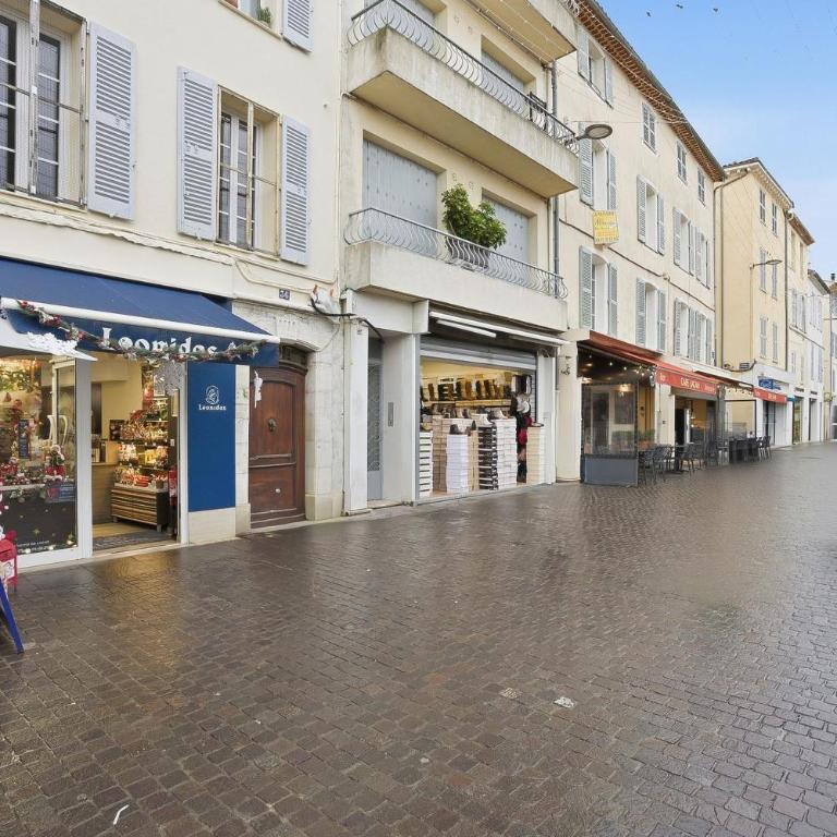 Le République Antibois - Au coeur du Vieil Antibes - Two-Bedroom Apartment - 20