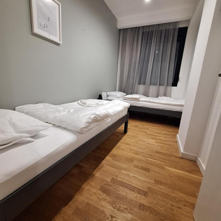 Brooklyn88 Apartment - Deluxe Double or Twin Room with City View - 27