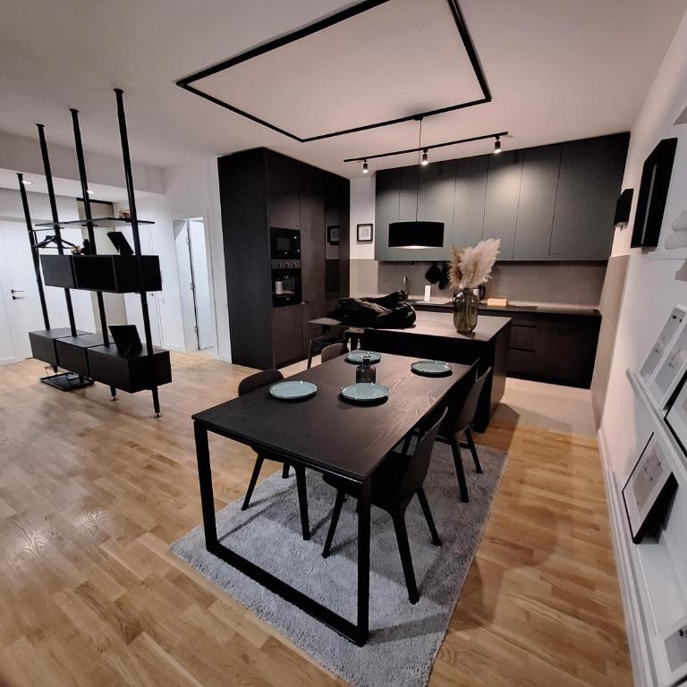 Brooklyn88 Apartment - Deluxe Double or Twin Room with City View - 14
