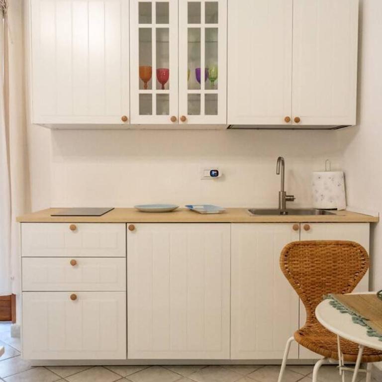 Lungomare Vico 17 - One-Bedroom Apartment - 3