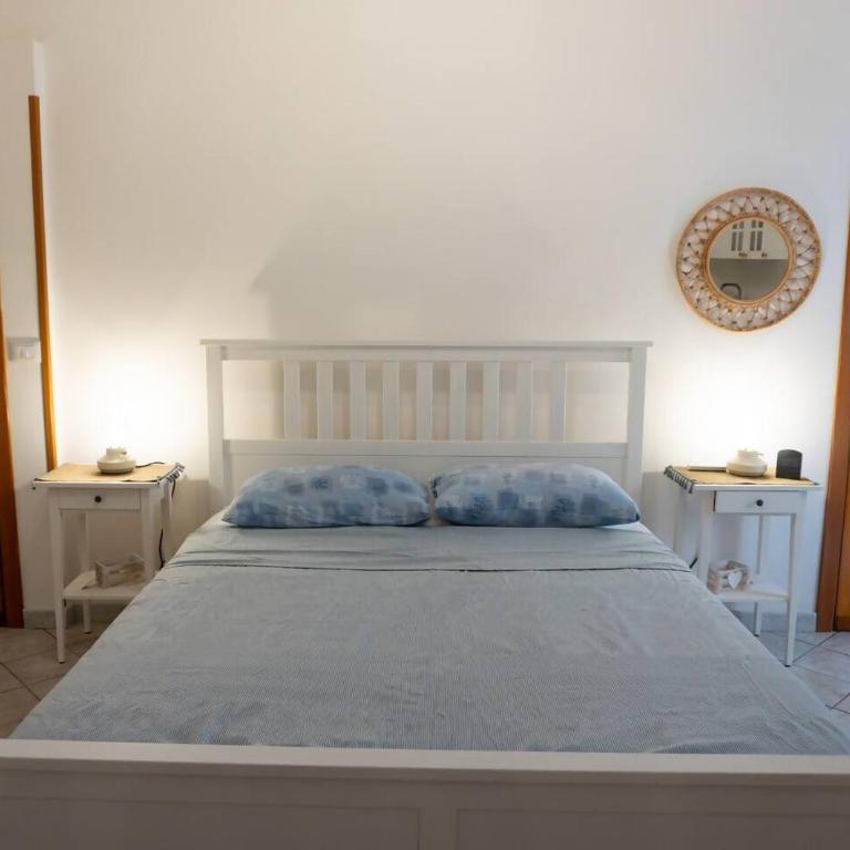 Lungomare Vico 17 - One-Bedroom Apartment - 6