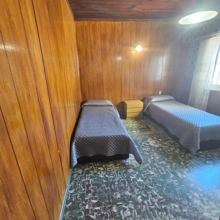 Departamento dos dormitorios 81 y 6 - Two-Bedroom Apartment - 2