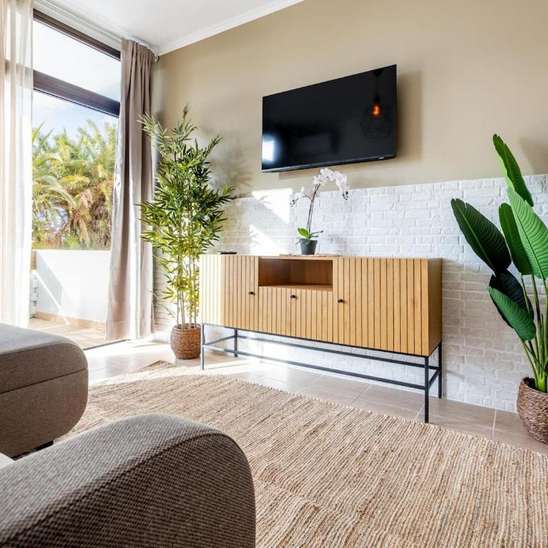 Las Piteras 110 - One-Bedroom Apartment - 1