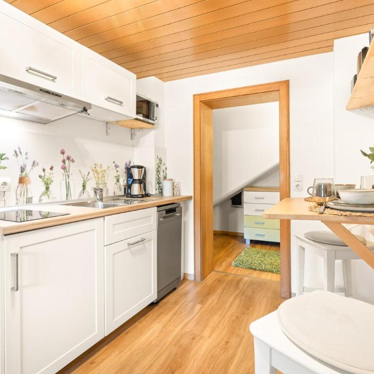 Haus Marienblick - Apartment mit 1 Schlafzimmer - 1