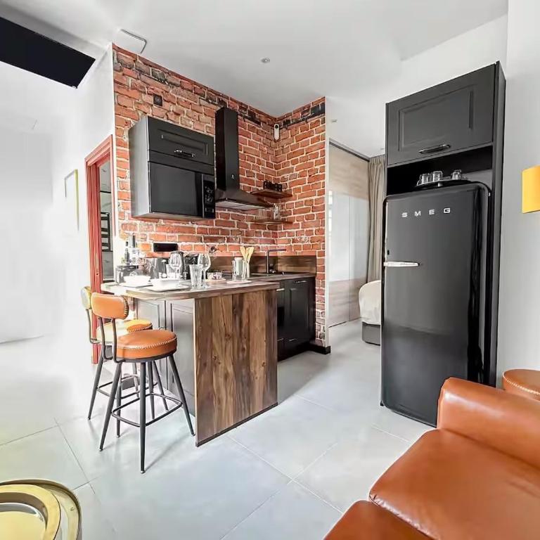 Studio 102 - Premium, Climatisation, Garage - Apartamento de 1 dormitorio - 2