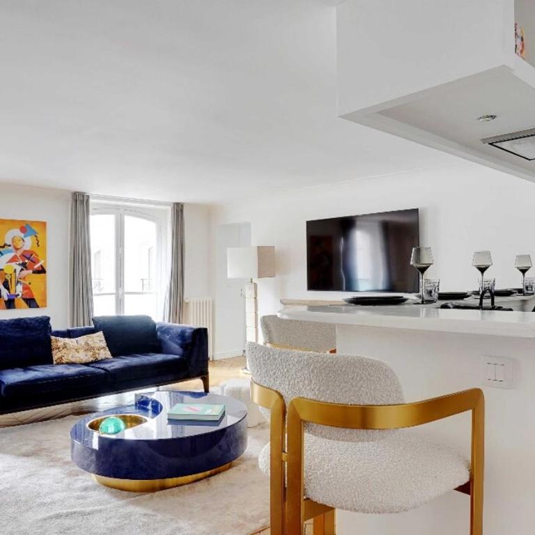 Sublime appartement 6P Montaigne, Champs-Elysées - Two-Bedroom Apartment - 2
