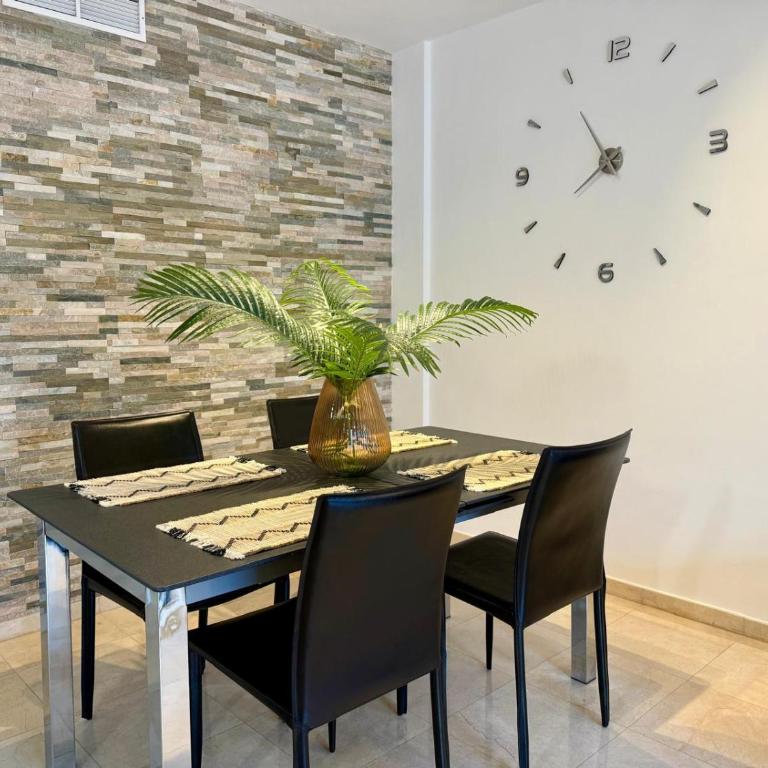 Las Canteras Beach by SunHousesCanarias - Apartamento de 2 dormitorios - 25