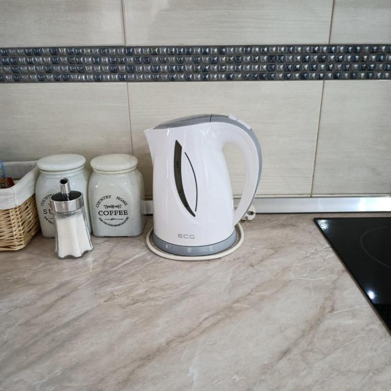 Abbazia Apartments Free Parking Near Center and Vrbas River - Studio Apartman - 19