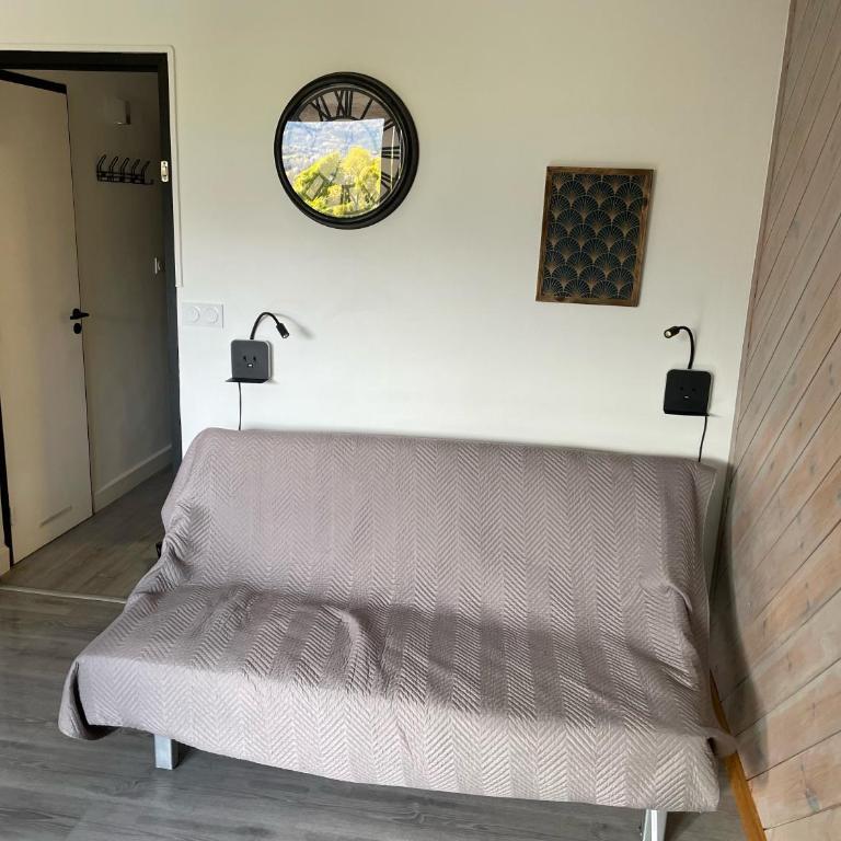 Appartement agréable à deux pas du plan d'eau - Appartement - 30