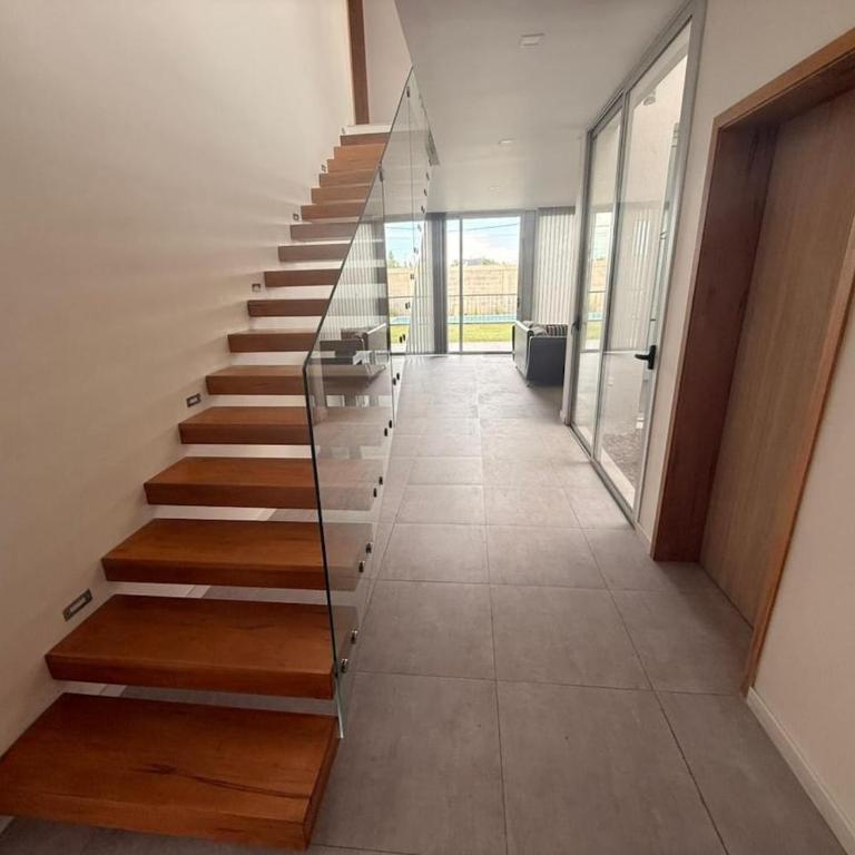 Casa con pileta y jacuzzi en Lujan de Cuyo, Mendoza - Casa de 2 dormitorios - 1