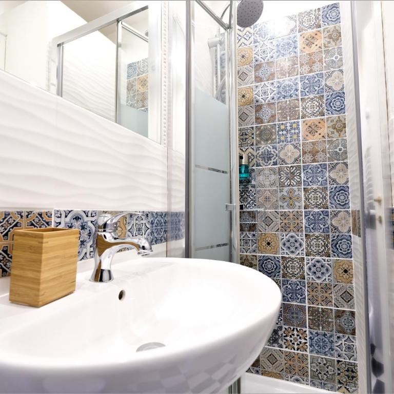 Vin Novo Rooms & Apartments - Camera Singola con Bagno Privato - 1