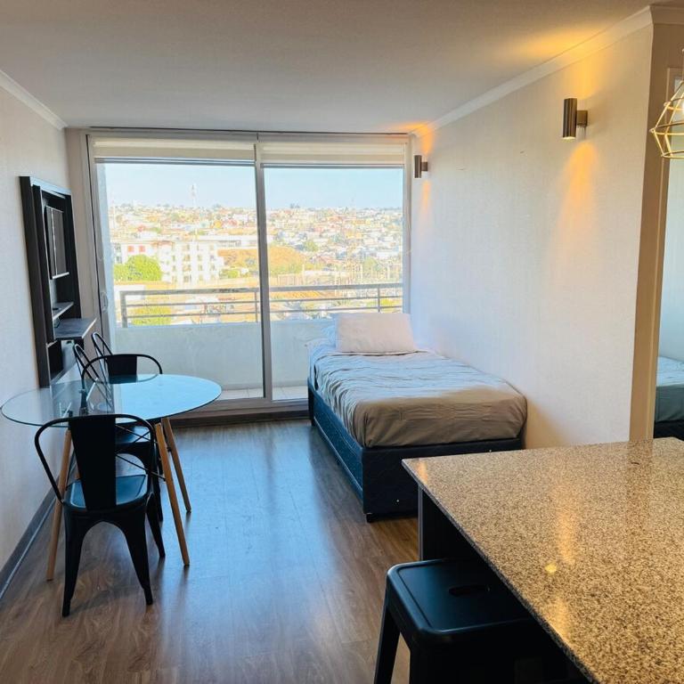 Cerro Los Placeres, Valparaíso - Three-Bedroom Apartment - 24