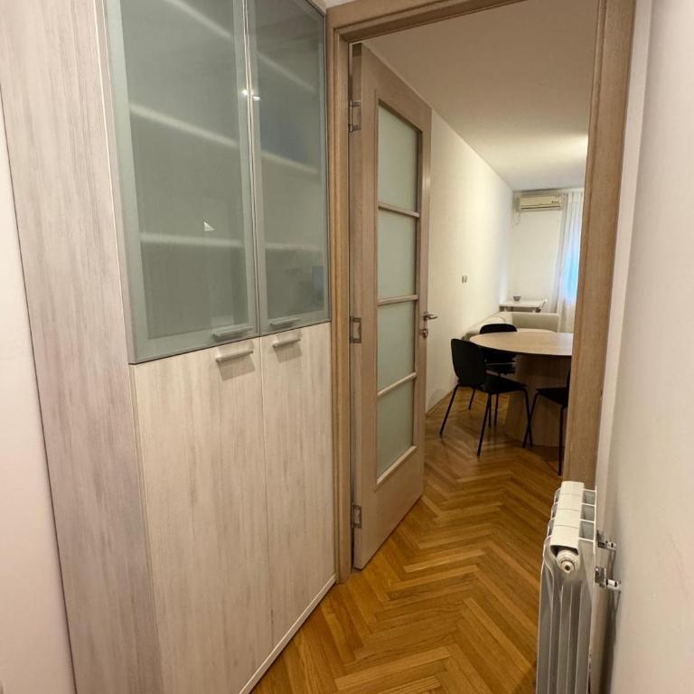 Jana's - One-Bedroom Apartment - 15