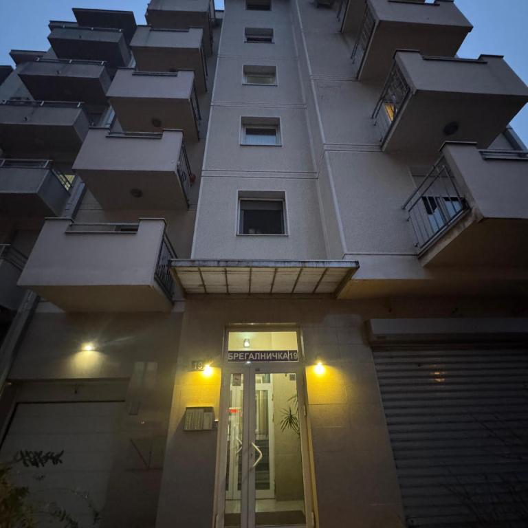 Jana's - One-Bedroom Apartment - 27