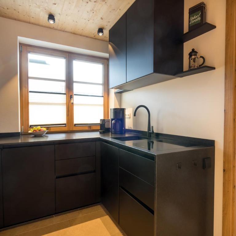 HausLiebesLoretto - Apartment mit 1 Schlafzimmer und Balkon - 11