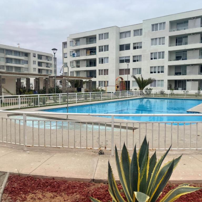 Jardines del pacifico 3 - Two-Bedroom Apartment - 2
