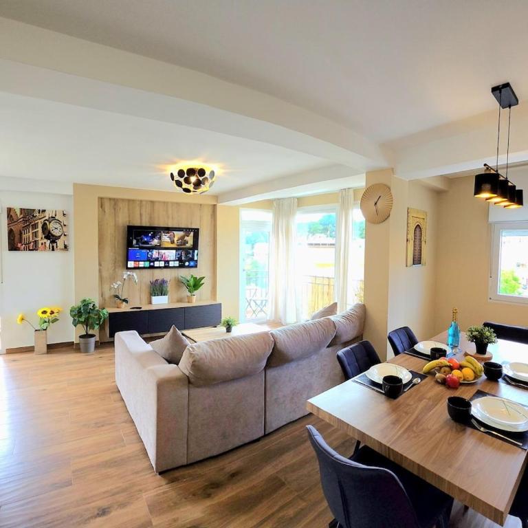 Infinity Torremolinos Spacious 2 Bedroom, 2 Bathroom Apartment by NAMASTE ELITE - Two-Bedroom Apartment - 29