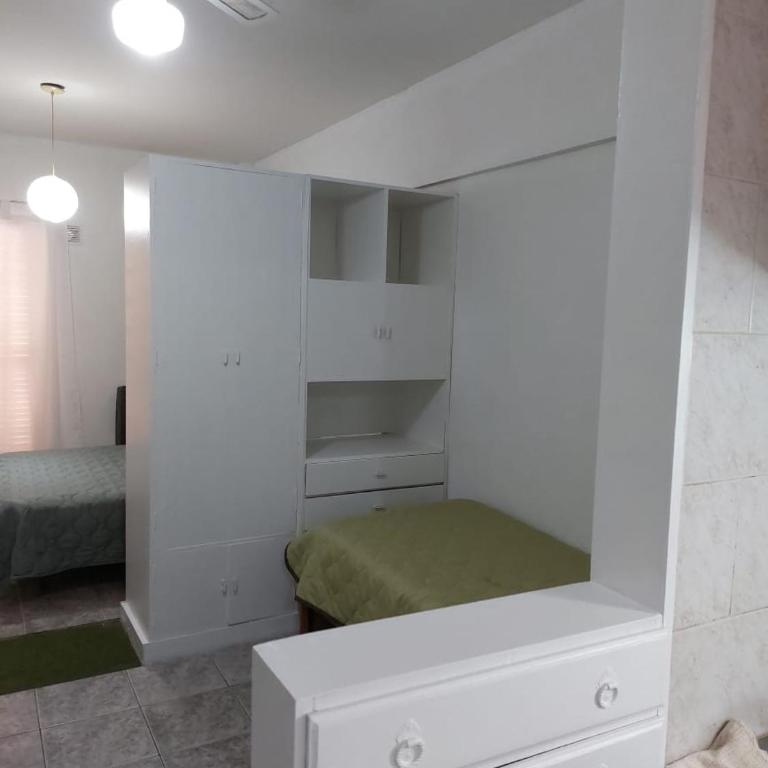 Frente al mar y a la vuelta del parque - One-Bedroom Apartment - 2