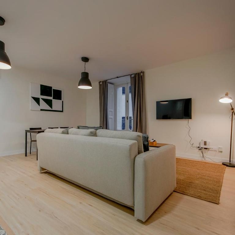 Confort para 6 desde Tirso de Molina E1 - Apartamento - 10