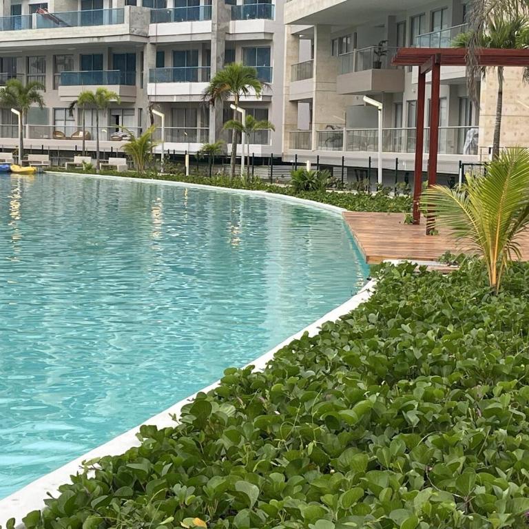 Comfort and Lagoon View at Baia Kristal Cartagena - Apartamento de 2 dormitorios con vistas a la piscina - 53