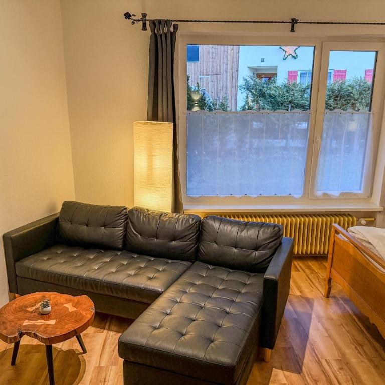 Haus Breitenberg im Allgäu - inklusive Bergbahnen und Skipass - Deluxe Apartment mit 2 Schlafzimmern und Gartenblick - 17