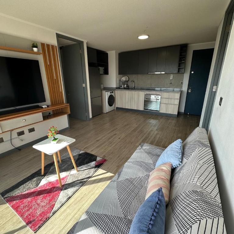 NOT Working - Two-Bedroom Apartment with City View - 11
