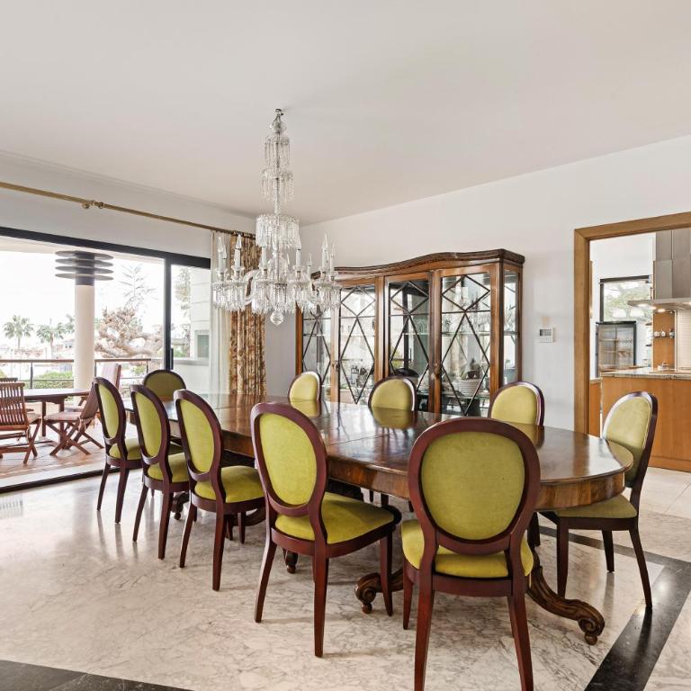 Beachside Villa in Puerto Marina, Benalmádena - Villa - 27