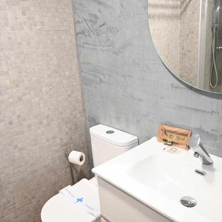Homenfun Madrid Vallecas - Two-Bedroom Apartment - 12