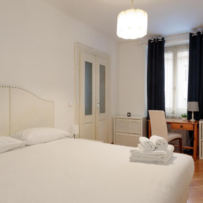 Dimora Rimbaud, Trieste tra sogno e realtà - Appartamento con 2 Camere da Letto e Vista Città - 1