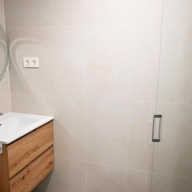 Homenfun Madrid Vallecas - One-Bedroom Apartment - 1